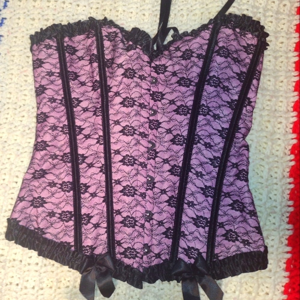 Pink & Black Lace Corset NWOT size: medium